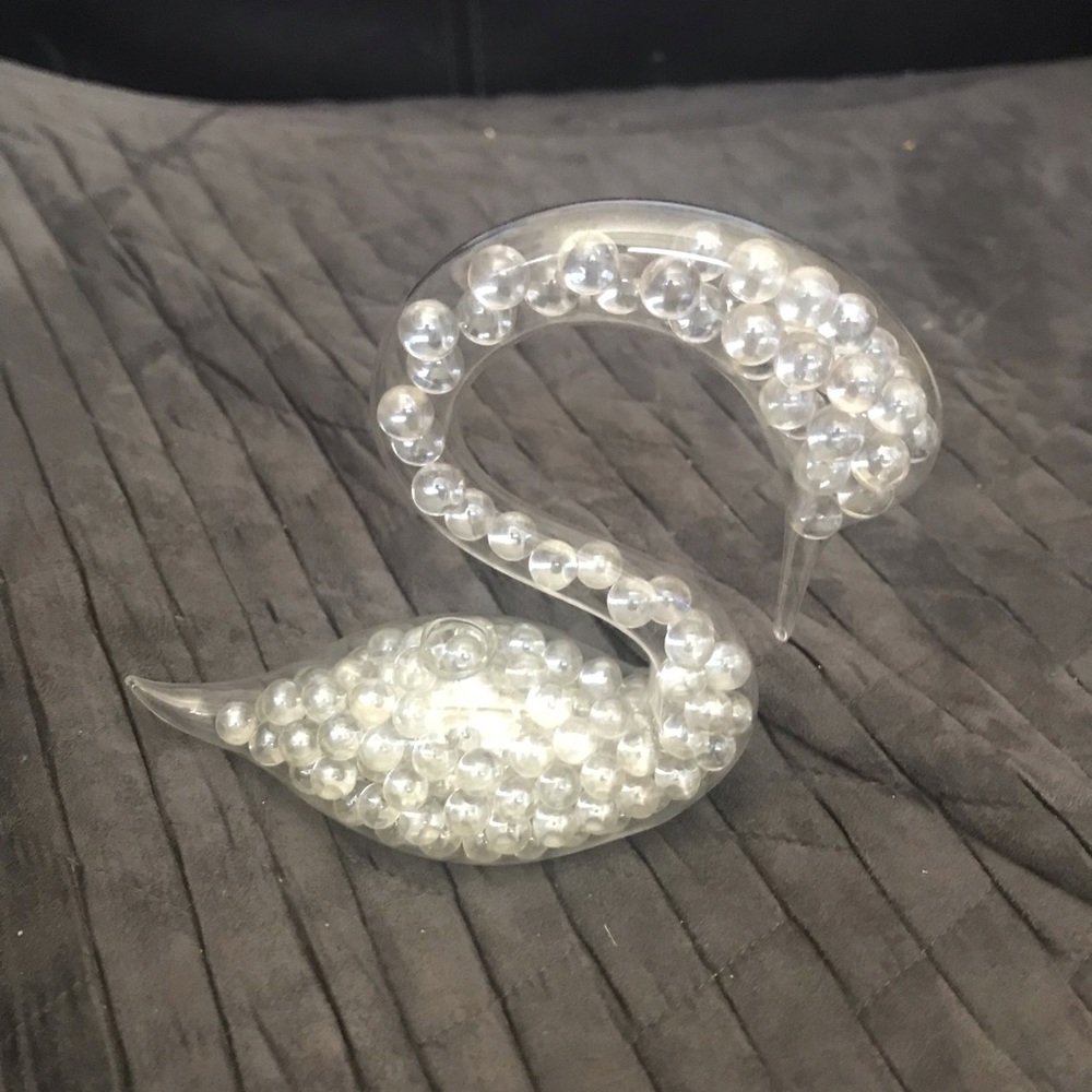 Glass Swan